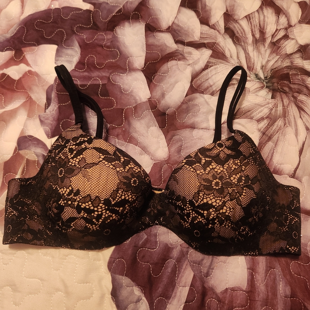 Victoria Secret Very Sexy Multi Way & Angels Embrace Bra Bundle size 38C - Picture 5 of 8